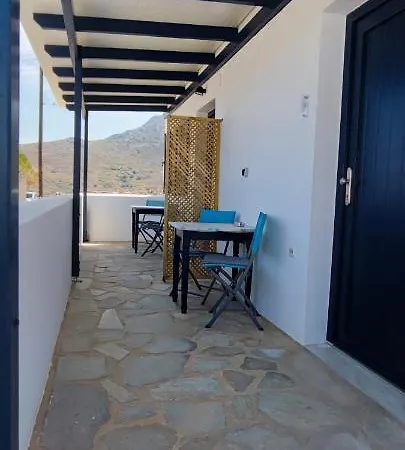 Ammonitis * Livadi (Serifos)