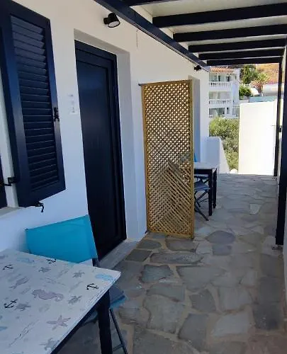 Ammonitis Appartement Livadi (Serifos)