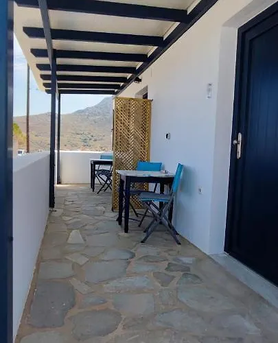 Ammonitis * Livadi (Serifos)